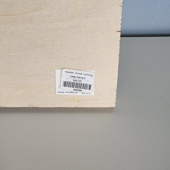 NWT Distressed Wood Picture Frame with letter "H" - Picture 3 of 4